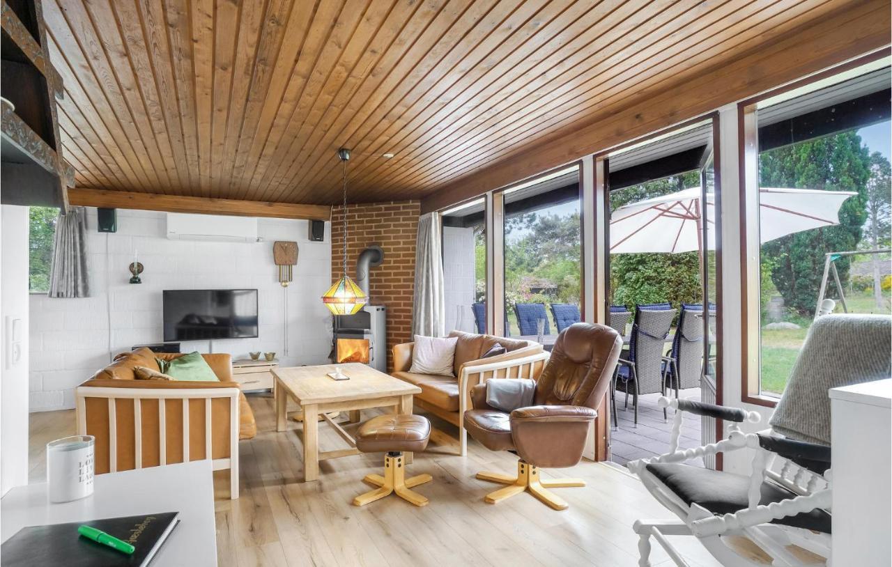 Amazing Home In Kalundborg With Kitchen Buitenkant foto